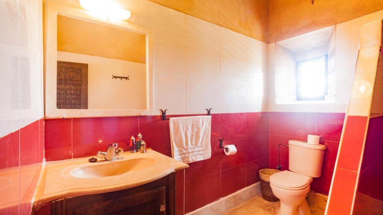 رياد Ecolodge L Ile De Tarmigt